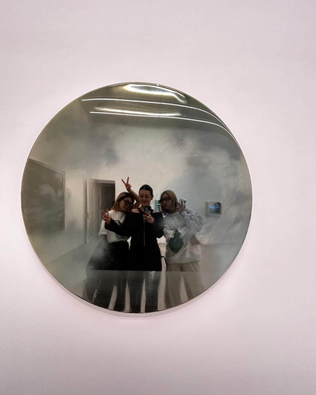 のインスタグラム：「🐼🐼🐼  #art#museumfriends」