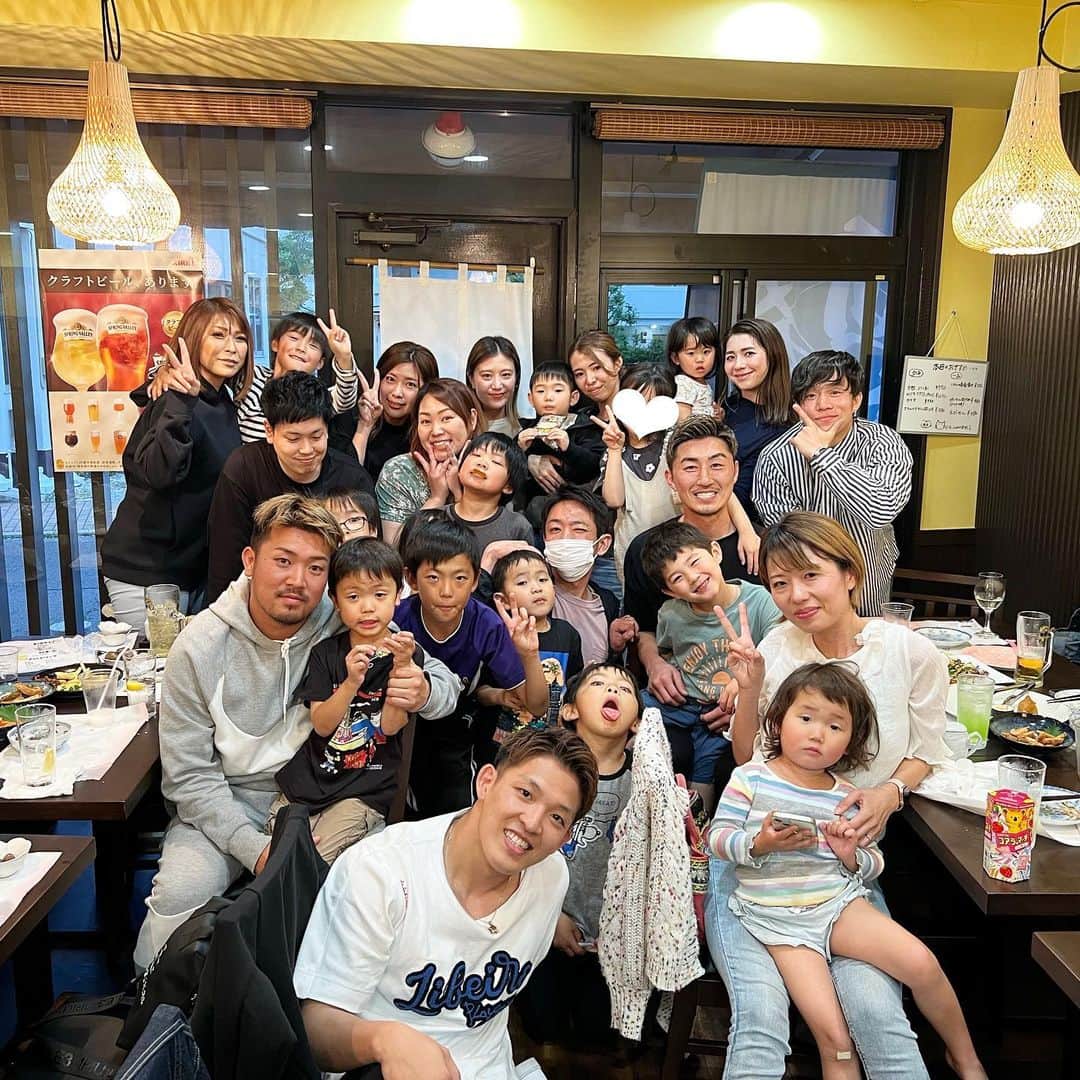 山崎秀晃のインスタグラム：「山崎道場キッズ空手懇親会🥋 皆さんいつもありがとうございます🙌 @yamazaki_dojo #空手 #山崎秀晃」