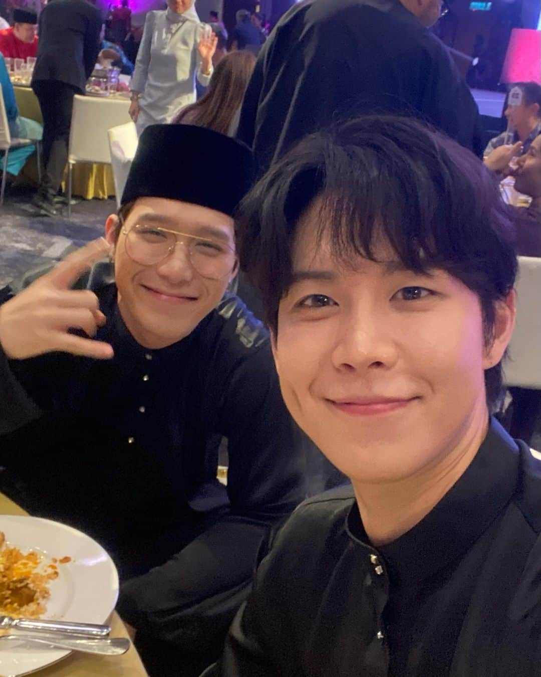 ハンビョル さんのインスタグラム写真 - (ハンビョル Instagram)「Rarely take selfies but here’s a couple 😙」4月30日 22時46分 - onestarbyul