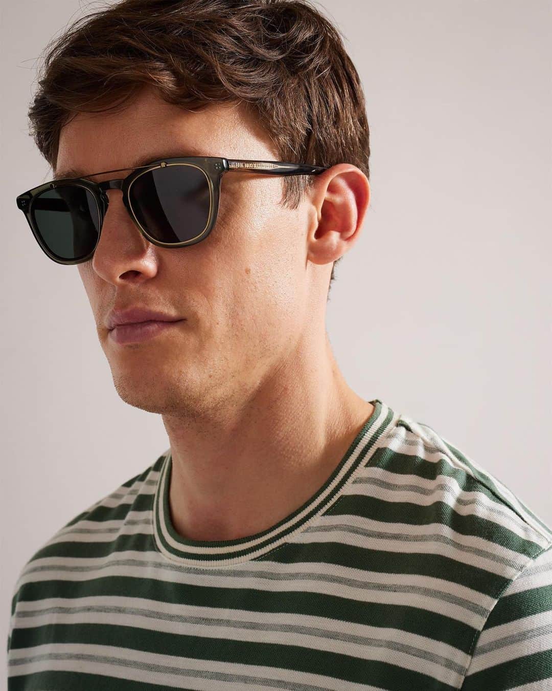 Ted Bakerさんのインスタグラム写真 - (Ted BakerInstagram)「Statement, streamline, angular or rounded. Take your pick of the sunglasses to fit who you are.  #TedBaker #TedBakerSun」4月30日 23時01分 - tedbaker