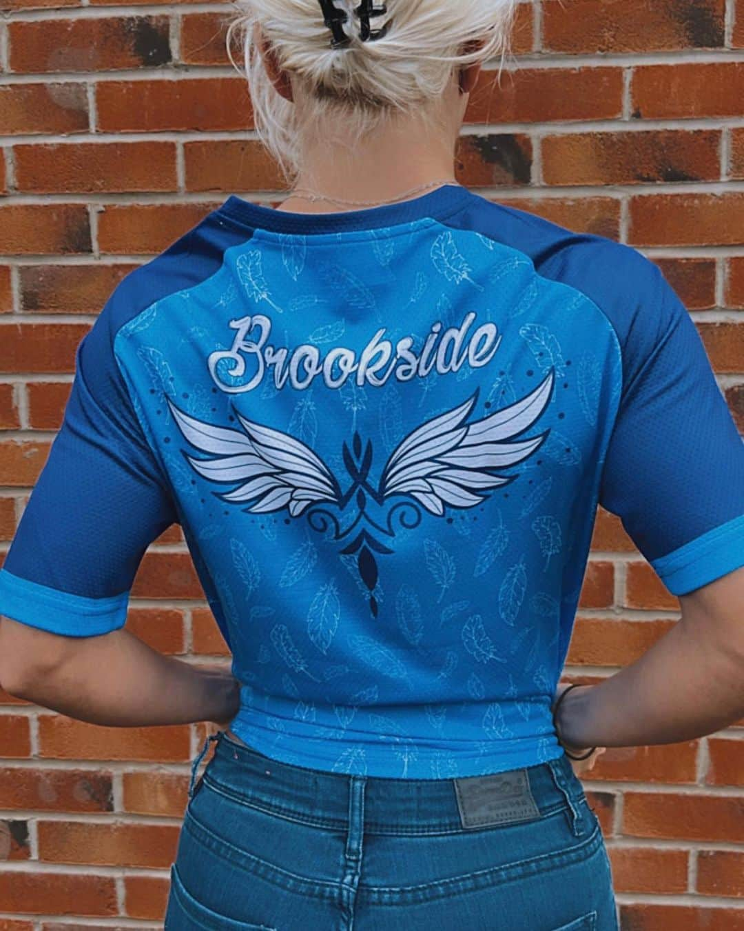 ザイヤ・ブルックサイドさんのインスタグラム写真 - (ザイヤ・ブルックサイドInstagram)「Xia Brookside Jerseys Out Now! Link in bio to purchase 👼」5月1日 2時02分 - xiabrookside