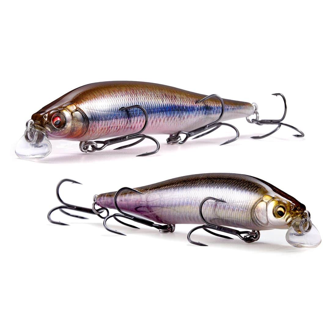 Megabass Inc.のインスタグラム：「広域エリア。水面直下５０ｃｍ下には全域ウィードとカヴァーあり。 さて、あなたならどうする？ ITO SHINER SSR https://www.megabass.co.jp/site/products/ito_shiner_ssr/  #megabass #ItoShinerSSR #ItoShiner #yukiito  #メガバス #アイティーオーシャイナーSSR #アイティーオーシャイナー #伊東由樹」