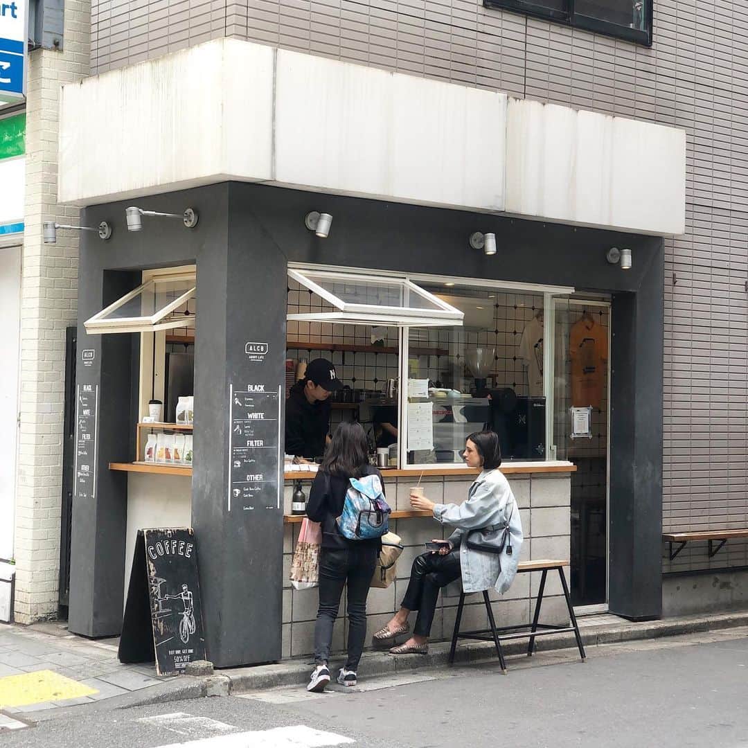 ABOUT LIFE COFFEE BREWERSのグルメインスタ