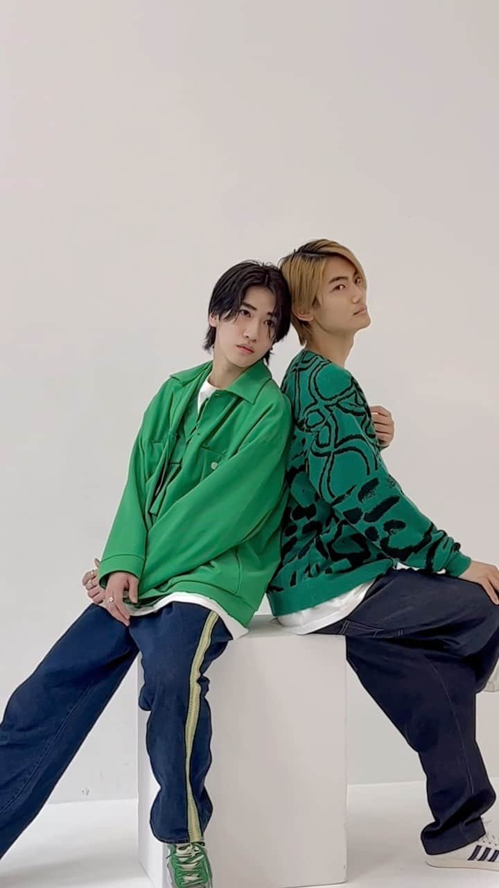 JJのインスタグラム：「🌟颯くん＆希空くんのメイキング動画🌟  可愛さ全開コンビの「ボクのトリセツ」記事を公開中‼️ https://jj-jj.net/lifestyle/162088/  少し照れながらも撮影をしているお2人の姿がとても可愛くて微笑ましかったです☺️🫶🏻  #WATWING #髙橋颯 #福澤希空 #WINDY」