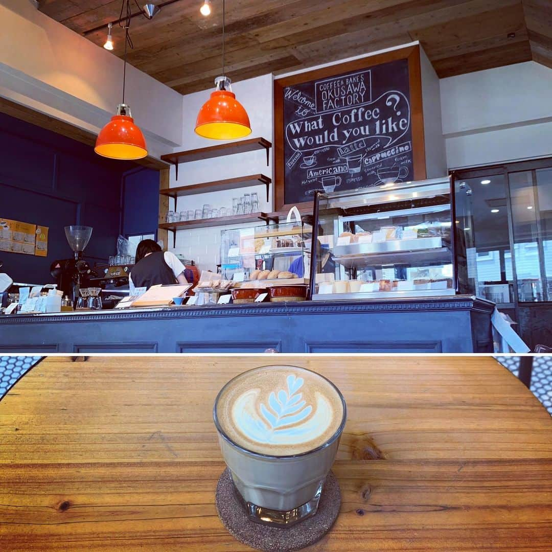 くろさんのインスタグラム写真 - (くろInstagram)「OKUSAWA FACTORY ☕️  #okusawafactorycoffeeandbakes  #okusawafactorycoffee #okusawafactory  #奥沢ファクトリーコーヒーアンドベイクス #奥沢ファクトリー #奥沢ファクトリーコーヒー #奥沢カフェ #奥沢コーヒーストリート」5月1日 12時40分 - m6bmw