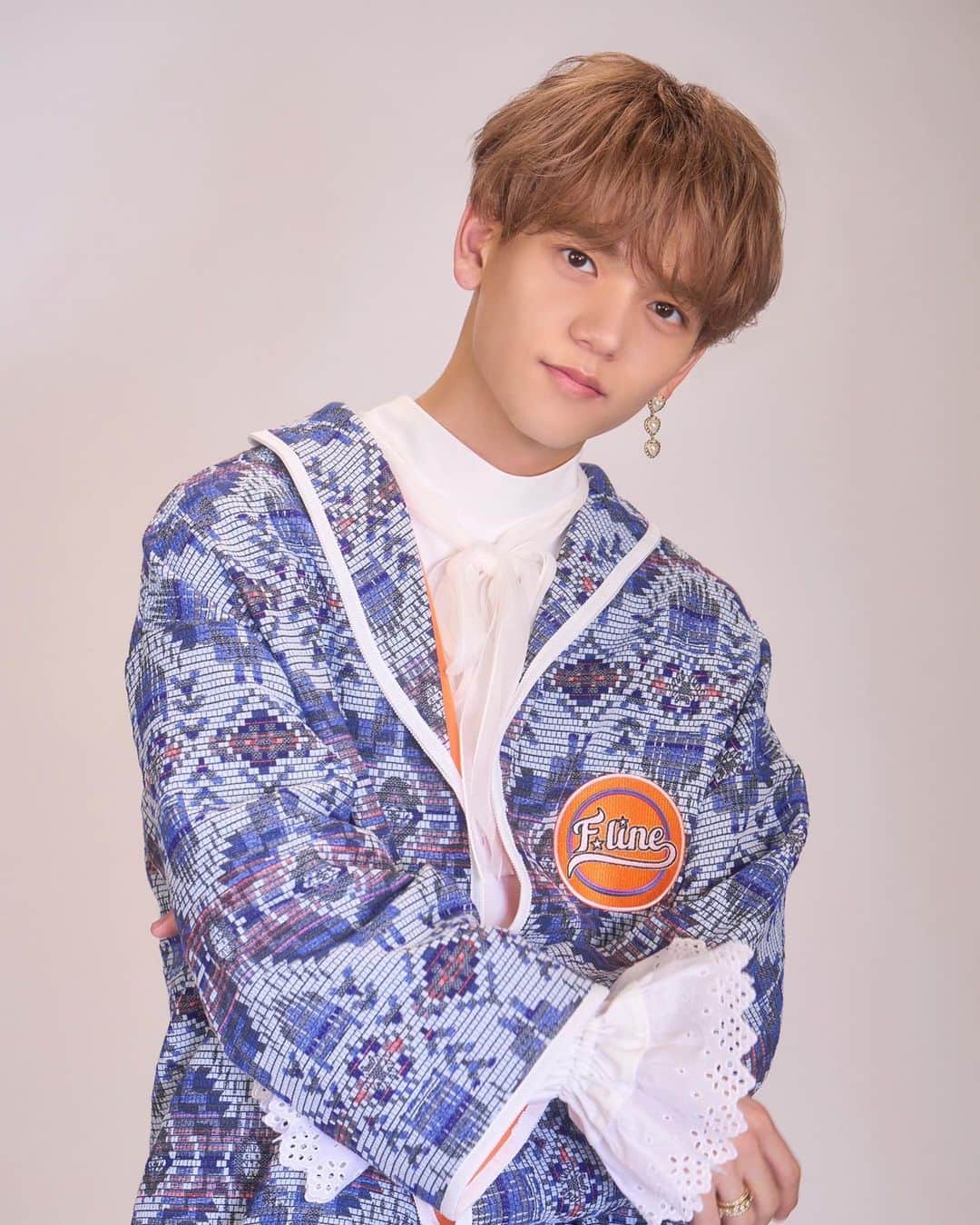 のインスタグラム：「. 6/22(木)放送開始！ FANTASTICS 冠番組 「FUN！FUN！FANTASTICS SEASON3」  -----  ソロ紹介カット📸 #中島颯太  @sotanakajima_official   -----  5月1日(月)〜5月31日(水) FUN ! FUN！FANTASTICS SEASON2を TVerにて全話一挙配信中！  #FUNFUNFANTASTICS #FANTASTICS」