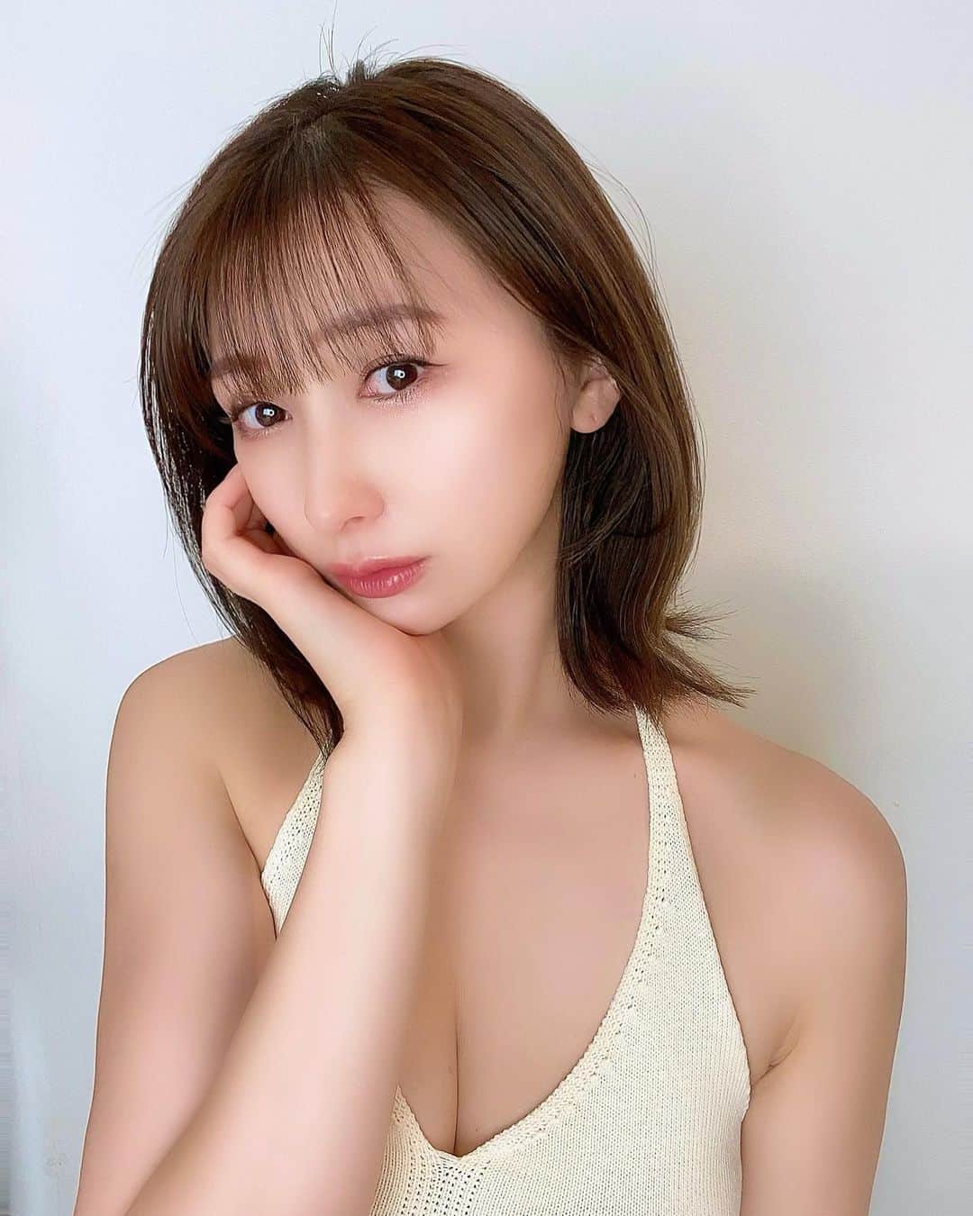 青木まりなのインスタグラム：「💛💛💛  　　　 . . .  　　    #shein #シーイン  #RIZIN #RIZINガール #RIZINガール2022 #ラウンドガール #ringgirl #キックボクシング #kickboxing #キックボクシング女子 #筋トレ女子 #筋トレ #トレーニング #ダイエット #training #diet #グラビア #グラビアアイドル #グラドル #ビジョビ #bijobi #gravure #guravureidol #偶像 #性感 #清秀 #性感 #美腿 #그라비아　#화보」