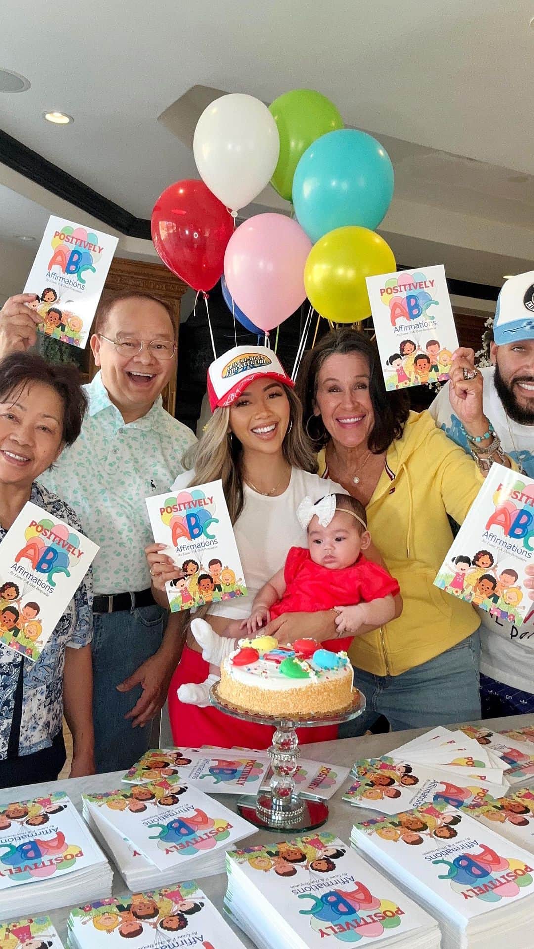 リアン Vのインスタグラム：「Celebrating and signing! 🥳📚✍️ So happy to finally launch our first children’s book  ✨ Positively ABC Affirmations✨ Now available on @shoplianev ! 🎈 It’s essential to teach kids positive affirmations because it helps them build self-confidence and self-esteem. It’s important to give them the tools to build a positive self-image and learn how to cope with negative thoughts. We wanted to create a book that taught @zaiasky and other kids positive affirmations while learning their ABC’s! We hope you all enjoy it! We love you all! ❤️」