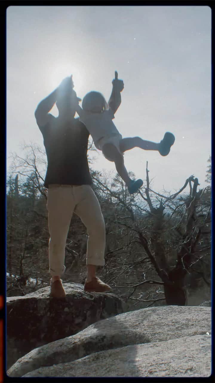 のインスタグラム：「This little fam 🥰」