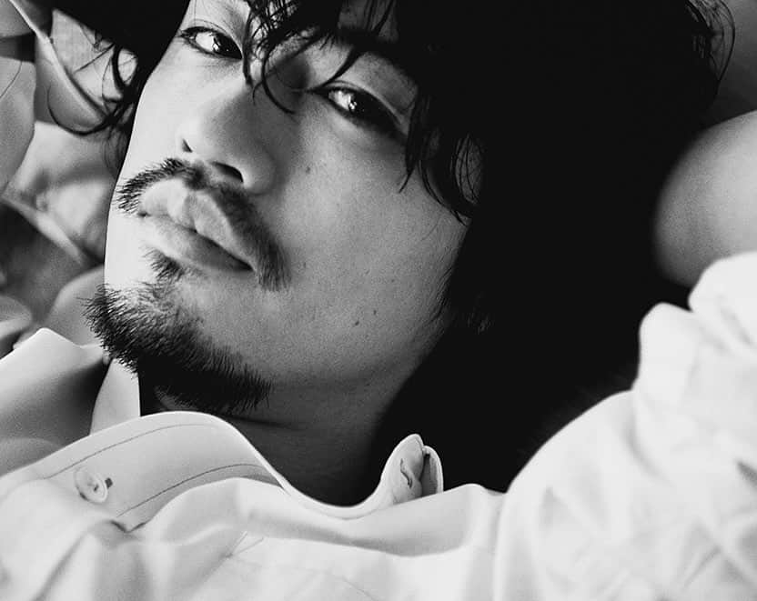 中野敬久さんのインスタグラム写真 - (中野敬久Instagram)「たくみくんとは良く映画のハナシをします。#portrait #photography #hirohisanakano #斎藤工 #cut」5月1日 9時16分 - hirohisanakano