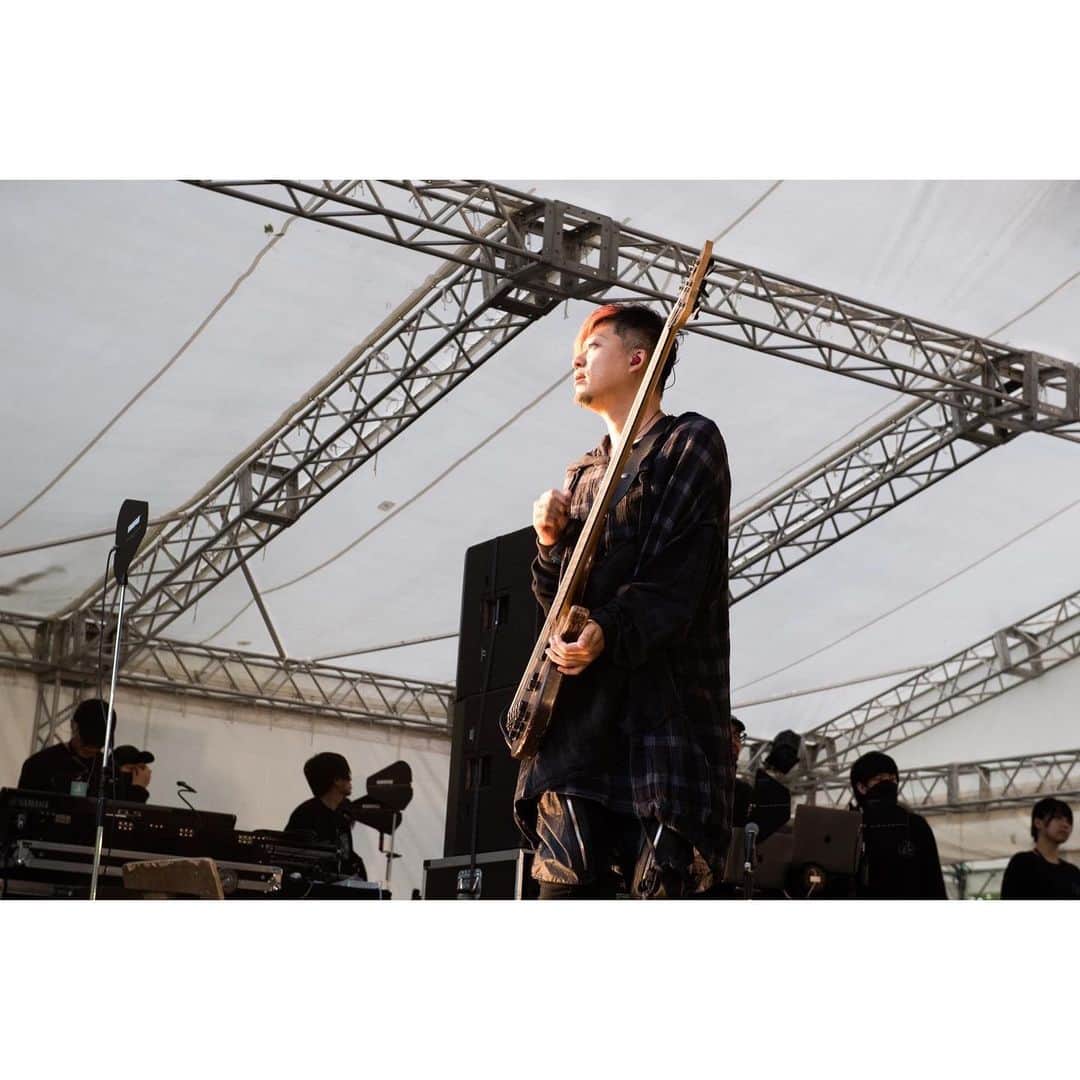 侑威地さんのインスタグラム写真 - (侑威地Instagram)「ARABAKI ROCK FEST. 23@ 宮城県みちのく公園北地区エコキャンプみちのく  photo by @ishii_maki  #rottengraffty #arabaki」5月1日 10時12分 - yuichi_rotten