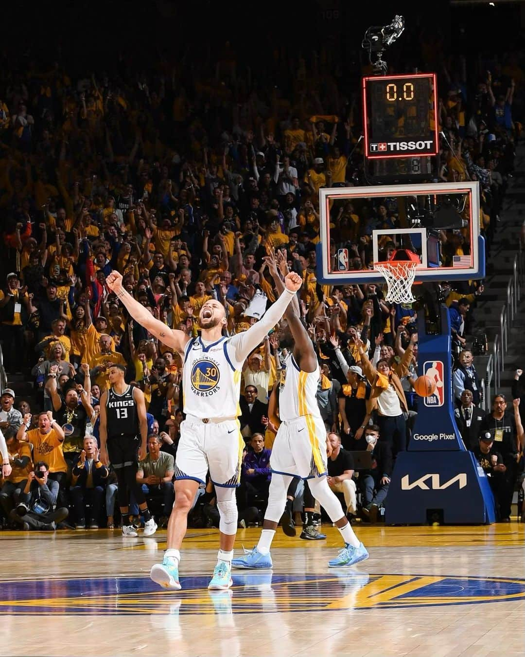 ステフィン・カリーさんのインスタグラム写真 - (ステフィン・カリーInstagram)「Round 1 ✅」5月1日 11時14分 - stephencurry30