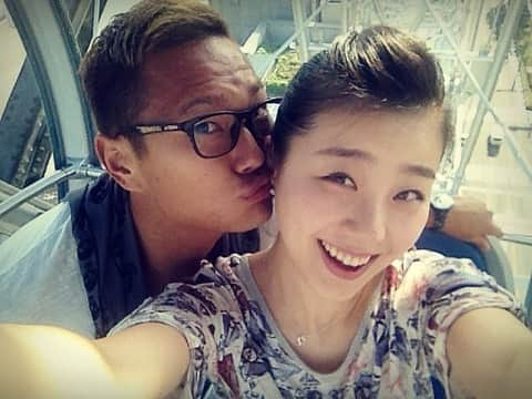 鄭大世さんのインスタグラム写真 - (鄭大世Instagram)「10년전 2013년 5월1일  서현이는 기억하지 못하겠지만  사실 오늘은 우리가 처음 만난 날  10년이 지나도 변함없이 아름답고, 헌신적인 그녀  '10년이 지나면 사랑이 아닌 정으로 산다' 는 말을 자주 들었다.  사실 지금도 변함없고 오히려 더 불타오를 정도로 사랑이 깊어지고 있다.  이기적인 아이 같은 남편과 10년을 함께 해줘서 고마워  이런 와꾸가 나가리 정대세랑 결혼해줘서 진심으로 고미워요  앞으로도 잘 부탁드려요  #결혼10년차 #내저의여왕 #절세미녀 #당찬여자 #알뜰한여자」5月1日 11時41分 - chong_tese