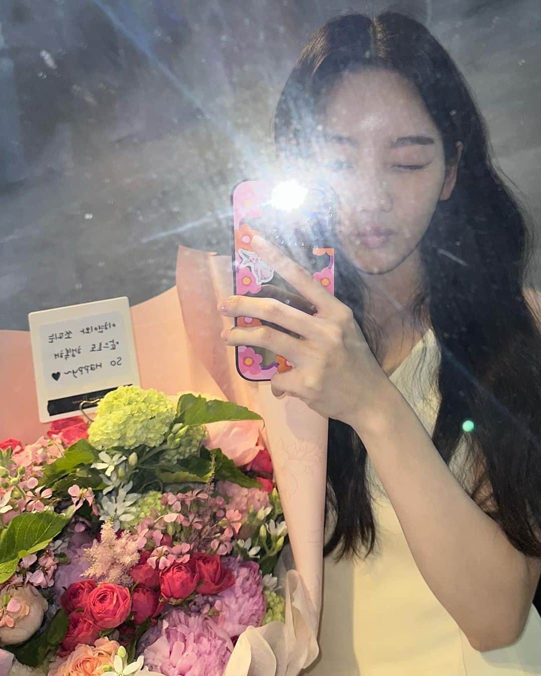 のインスタグラム：「🤎🟤🟫」