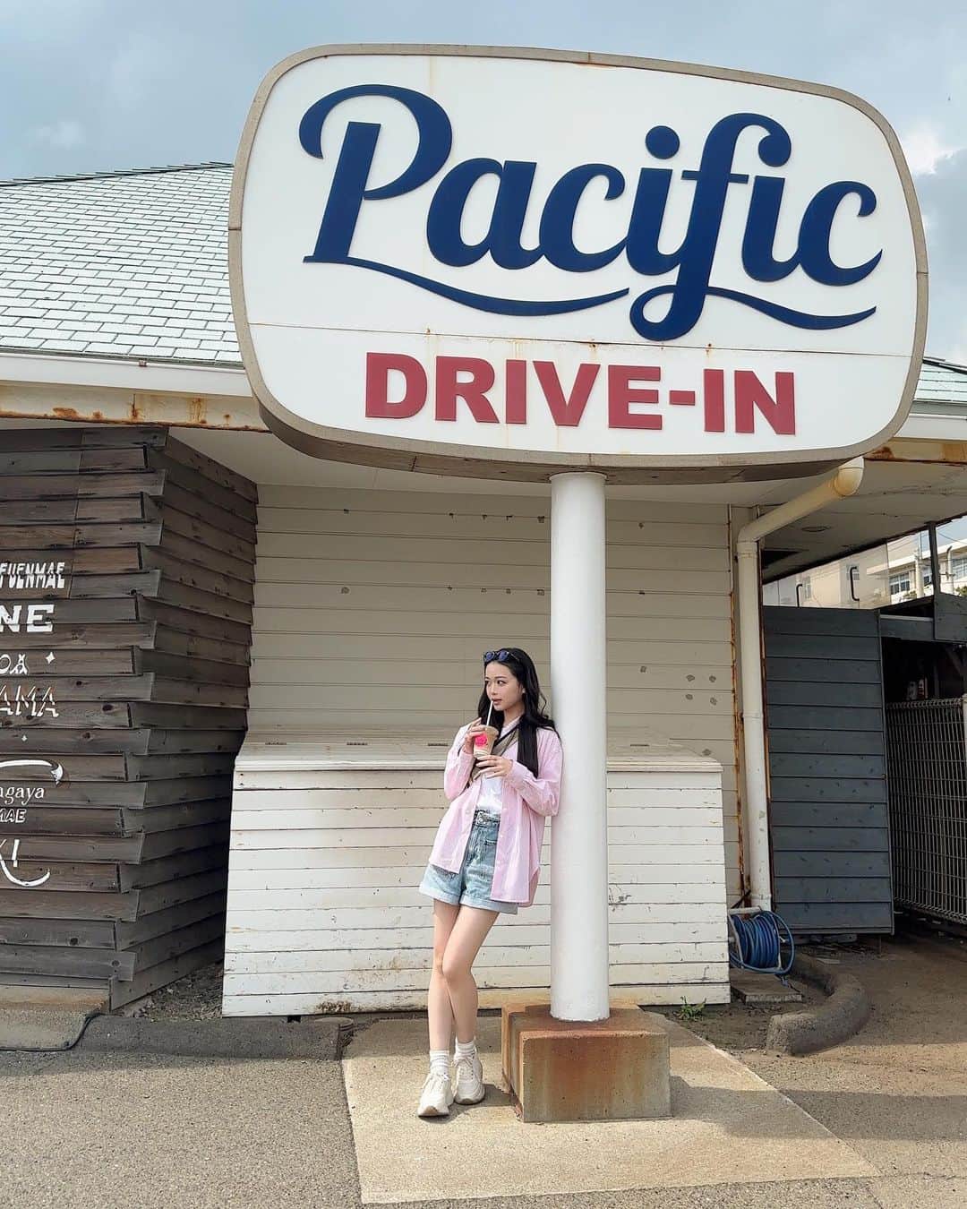 田中梨瑚のインスタグラム：「・  Pacific DRIVE-IN  お腹空きすぎてお友達と2人で4人前食べた🥹 さすがに苦しかったけど、美味しかったので🙆‍♀️☺︎」