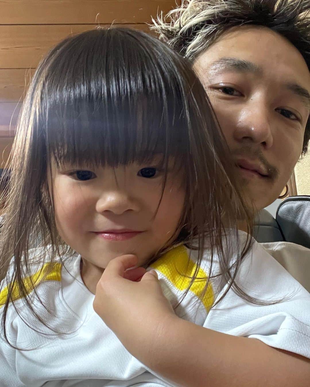 カワシリアツシのインスタグラム：「4月😇 地元の思い出多め🕊️ たまに会う家族や友達最高☺︎」