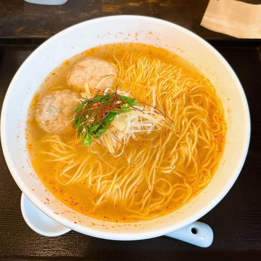 葉山カナのインスタグラム：「海神🍜」