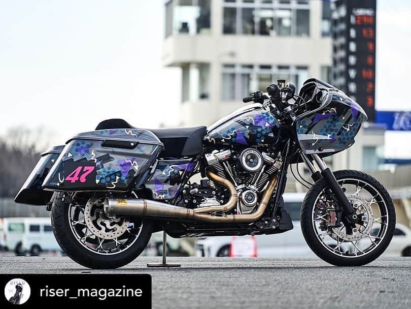 Harley-Davidson Japanさんのインスタグラム写真 - (Harley-Davidson JapanInstagram)「Repost from @riser_magazine “RISER MAGAZINE VOL.02及び03でお届けした、稀代の表現者・長瀬智也氏による本邦初のBagger Racer プロジェクトですが、２号に渡るこの特集と、NIGHTSTERのレポートを抜き刷りした小冊子を、この度全国のH-Dディーラーに上納させて頂きました。本誌のスピンオフとしてカバーも刷新、さらに数点の未公開ショットも加えてリプリントした完全保存版‼︎ ぜひこのGWに最寄りのH-Dディーラーで、最新のH-Dと合わせてチェックしてみてください。”  #長瀬智也 #ハーレーダビッドソン」5月1日 14時49分 - harleydavidsonjapan