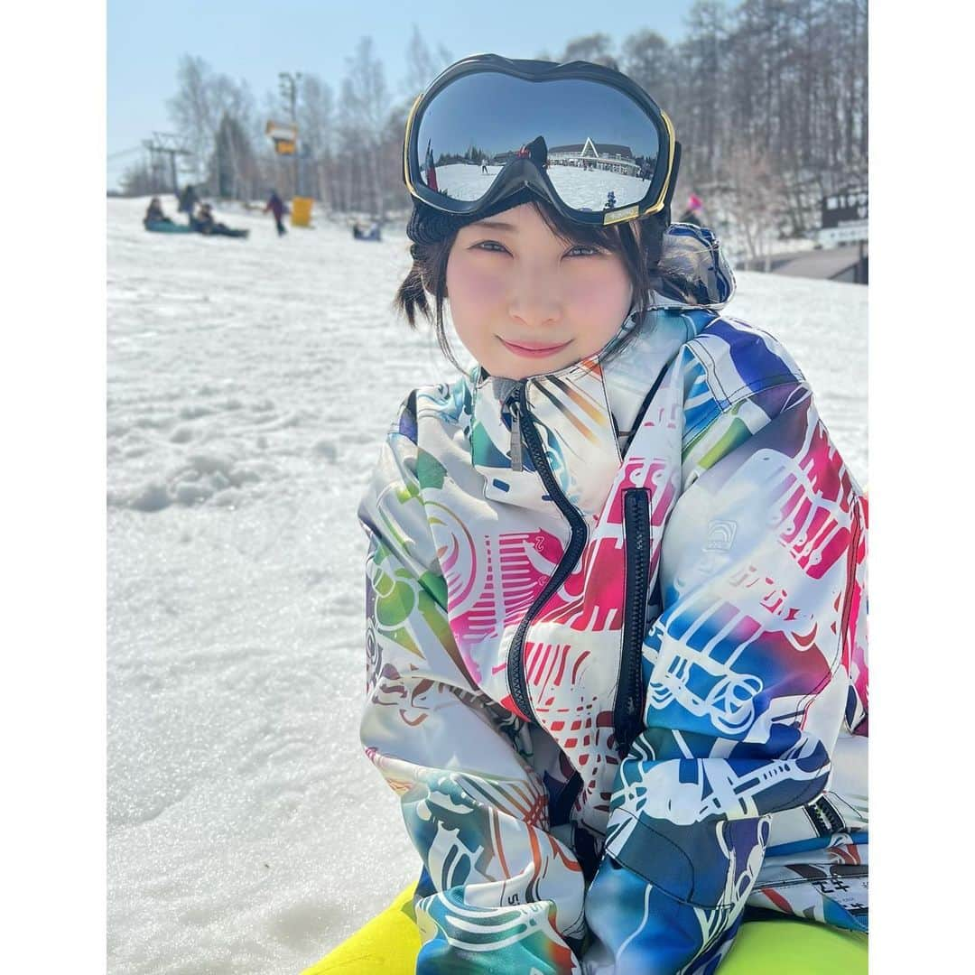 高柳明音さんのインスタグラム写真 - (高柳明音Instagram)「🏂  楽しかった!! また冬が来たら行こう!! ハマってきた🗻  帰りに温泉に寄って サウナや温泉楽しみながら 珍しく語り合い充実した 1日だったね⛄️♨︎  #スノボ #スノーボード #ウィンタースポーツ」5月1日 15時39分 - akane_o8o