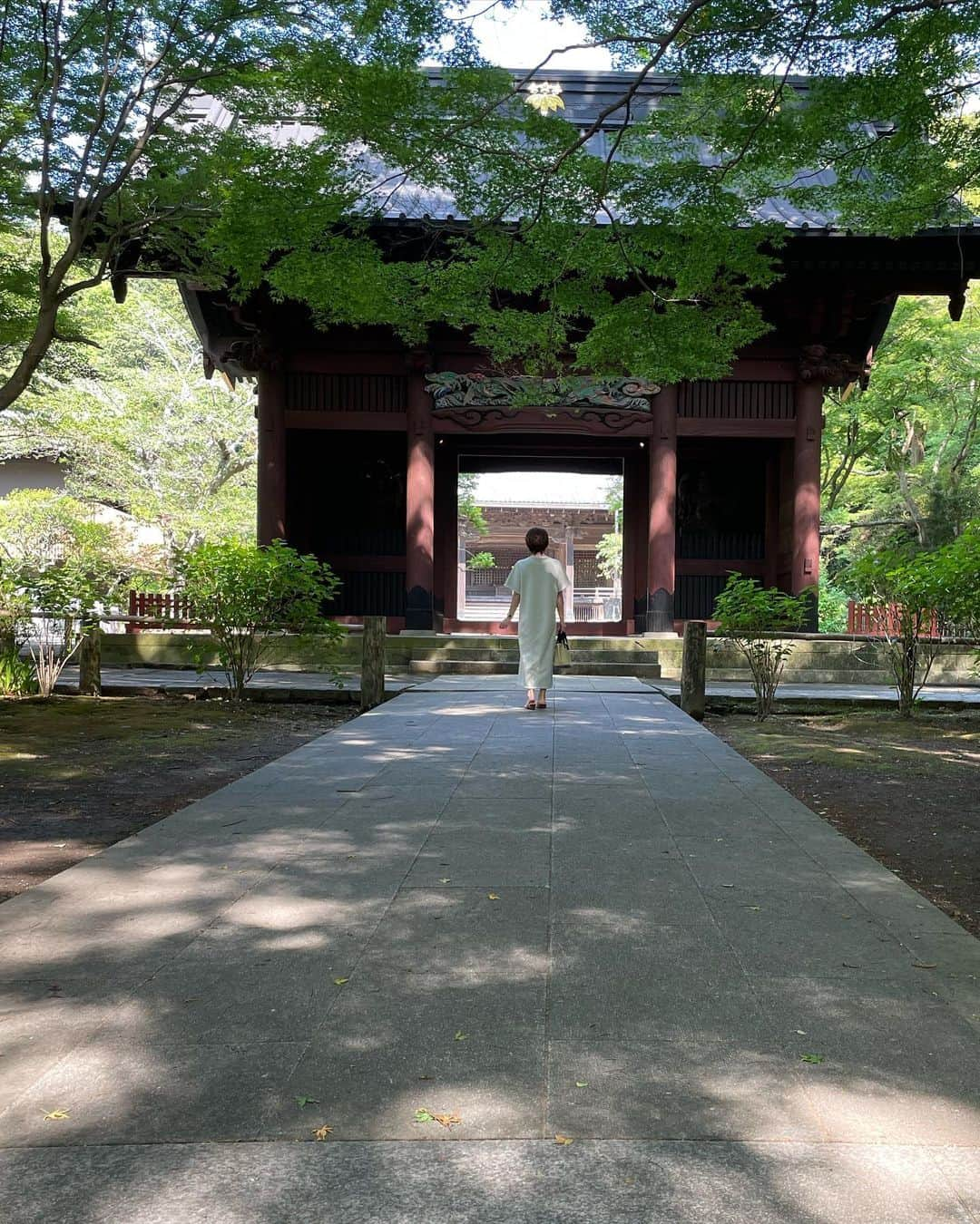 鮎川りなさんのインスタグラム写真 - (鮎川りなInstagram)「#妙本寺 #鎌倉 #サイクリング #初夏   ラフな感じでプラプラ大好き！！」5月1日 16時59分 - ayurina_oy