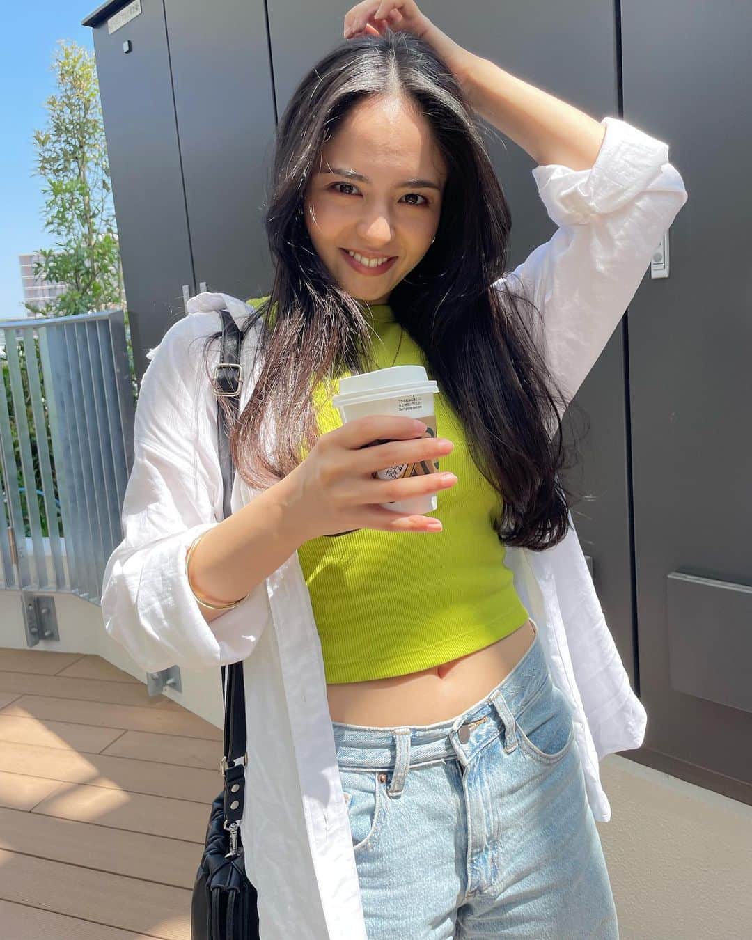 ステファニー チエミのインスタグラム：「3枚目まで見てごらん🥰 今日は全身GUコーデにしてみた💚 (カバン以外)  #gu #ジーユー  #全身gu  #ジーユーコーデ  #カジュアルコーデ  #ステちゃん#ステファニー  #ハーフ女子 #骨格ストレート」