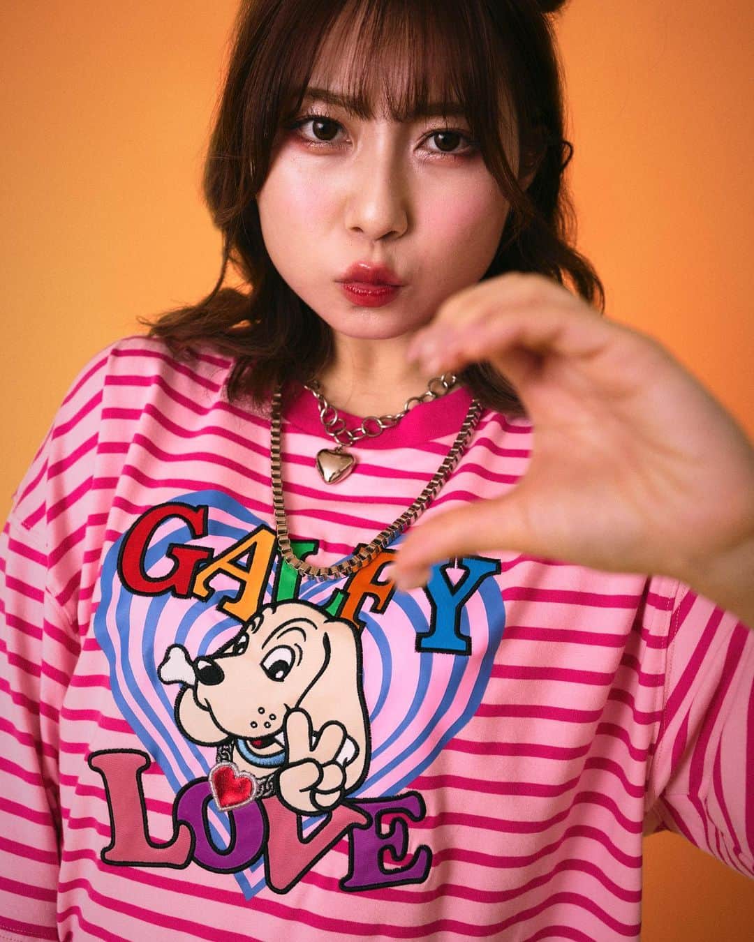 GALFYさんのインスタグラム写真 - (GALFYInstagram)「. 🐶🍦🐶🏄‍♀️🐶👙🐶🌻🐶 《GALFY 2023 Summer Collection②》 . 💓ラブリー愛犬家💓 . 【愛犬家Tee】¥8,690- . #galfy #ガルフィー #夏ファッション #お騒がせブランド」5月1日 18時39分 - galfy.jp