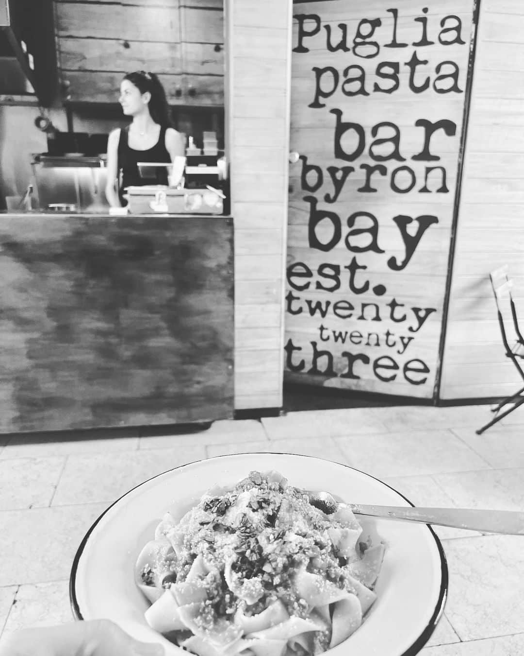 のインスタグラム：「Carb up Sunday. Except it’s Monday. Maybe I’ll go Tuesday as well. Wednesday is right out. But Thursday,Friday and the other one, are the ones. @byjoshwheatley」
