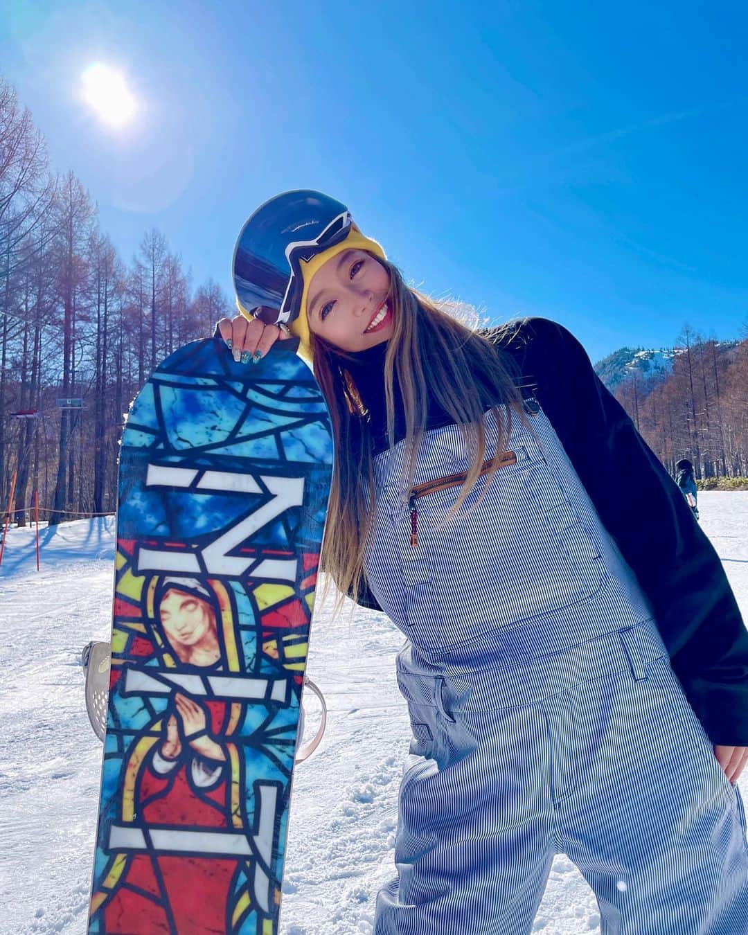 つっきさんのインスタグラム写真 - (つっきInstagram)「奥志賀行ってきた🏂🌈☀️ 昨シーズン行けなかったから まじ楽しみにしててさ😍💖 奥志賀のパーク滑りやすいから 好きだっさーｯ😁✌️💟 ． この日は全身大好きなDCコーデ😌💖 珍しくガチャガチャしてない感じ だから友達にびっくりされちゃった🤭💕 🧢👕🩳👟 @dc_womens @dcshoes_japan  @dc_snowboarding @dcshoes  🥽 @flex_japan @flex_japan   動画も作ってるから頑張って 出来たらまたリールしまーふ📹🎞✨  #snowboarding #snowboardlife #2023 #dc #dcshoes #dcsnowboarding  #flex_japan #flex snowboardgirl #nitro #swag #springsnowboarding #l4f #hermosa #awesome #goodvibes #yukiyama #スノーボード #スノボ #スノボー #ゲレンデ #雪山 #ゴーグル #スノーゴーグル #スノーボードウェア #スノボー女子 #スノボ女子 #スノボー女子 #奥志賀高原 #イケイケのイケ #すきすきのすき❤️」5月1日 20時15分 - tukki007