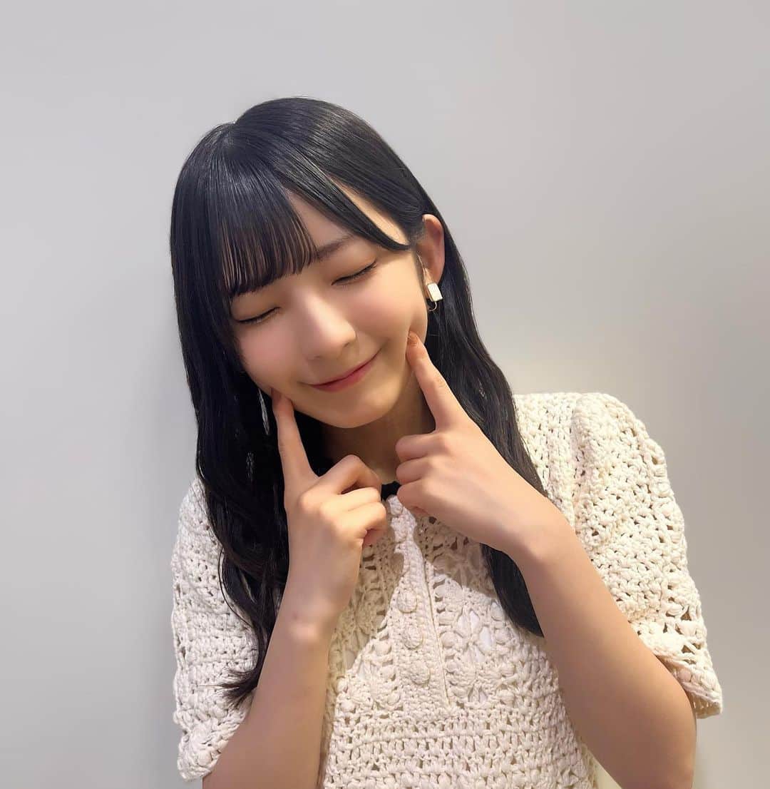 永田詩央里のインスタグラム：「対面お話し会の日の永田詩央里です‎。一張羅のワンピース🌬(見えない)」