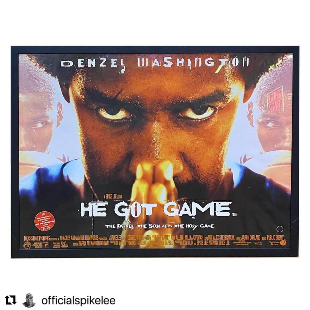 のインスタグラム：「25 years ago today @officialspikelee approached me about being in a film of his. I had no idea that #hegotgame would have the impact on basketball and pop culture that it did. When Spike asked me to come in for an audition, I had serious doubts. I knew nothing about acting and more importantly as a young kid; how much time is this gonna take? I had serious questions. Looking back on everything now, I realized that I was trying to find any reason to say no. I was 21 years old just finishing my first @nba season, the last thing that I wanted to do was spend my whole summer working, let alone shooting a movie- what a mistake I almost made by almost saying no. There is not a day that goes by that someone does not call me “Jesus”. Lol. If you haven’t watched the movie- please go check it out and you’ll understand. Basketball has given me so many great opportunities in my life that I am so thankful for; being in this film is certainly one of them. Thank you @officialspikelee for the opportunity, and for teaching me how not only to be an actor but to have patience. I learned really fast that you act for free, you get paid to sit around and wait.  Thank you @rosariodawson and #Denzel for being who you are and being great point guards on set allowing me to find my space and get my shot off.  After every practice, tournament, game that my kids play in, I always ask them what did they learn. In every situation in life, you either win, or you learn, there is no losing in life. As I reflect on everything that I’ve done in my life I want to say to you all- You can’t be great if you say no to life! All you have to do is say ~floetry. Get off the couch, show up for yourself and your people and let great things happen to you. @40acresandamulefilmworks #spikeleejoint #imreadyformycloseupmrdemille #jesus #coneyisland #railsplitters #bigwilllie #unclebubba #lincolnhighschool」