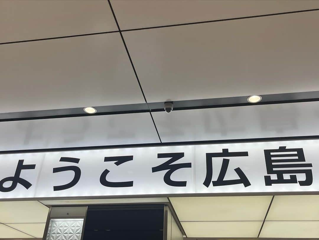 木高イサミさんのインスタグラム写真 - (木高イサミInstagram)「晩飯はファミリーで。 広島大会でにちょけんwith小林さんが出来て楽しかったです！！ 横浜武道館、勝つのは神ちゃんか小林さんか。我々は菊田、石川とのデスマッチです。」5月1日 23時09分 - isami_777