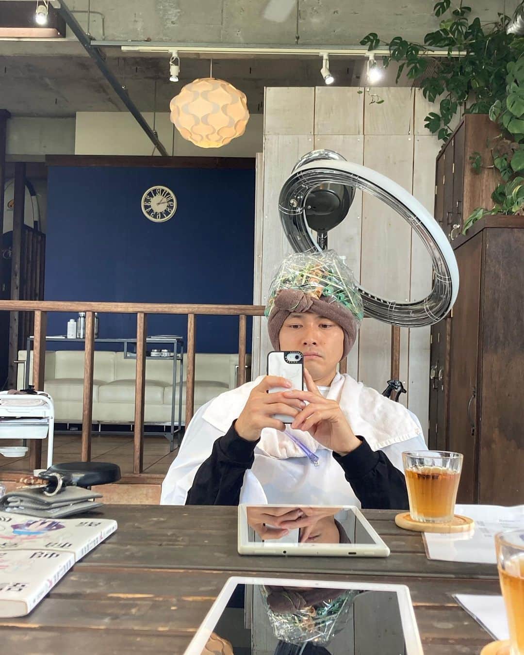 寺島速人さんのインスタグラム写真 - (寺島速人Instagram)「パーマメントあててみた。 hair stylist @majitomo」5月1日 23時18分 - hayato_terashima