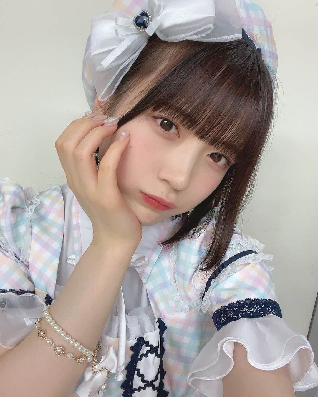 坂本真凛のインスタグラム：「🤍🤍🤍 #アイドル #アイドル衣装 #idol #チェック柄 #ベレー帽」