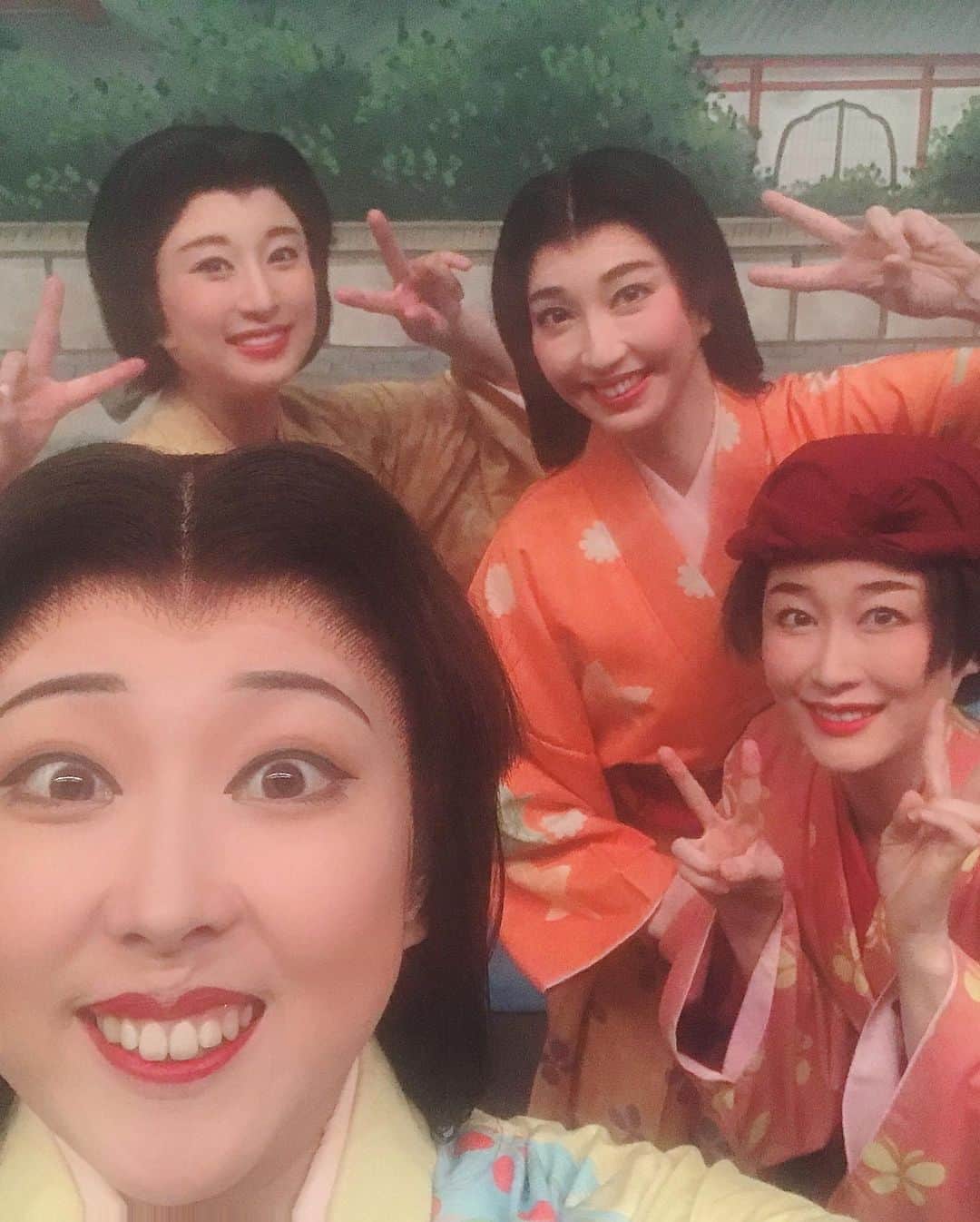 春本由香さんのインスタグラム写真 - (春本由香Instagram)「遅くなりましたが、先日千穐楽を迎えて終演致しました🙇‍♀️ 本当に今回楽しくて楽しくて、、 こんなに終わりたくないと思った公演は初めてでした。 また同じカンパニーで再演出来る事を願います😖🙏 皆様ありがとうございました🙇‍♀️✨ #若き日の親鸞  #南座  #春本由香」5月1日 23時10分 - yukaharumoto1221