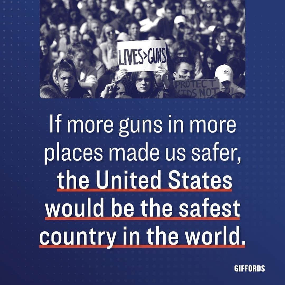 ブリジット・モイナハンさんのインスタグラム写真 - (ブリジット・モイナハンInstagram)「#repost @giffords_org • The US has the weakest gun laws and the highest rate of gun violence than any other high-income country.  That's not a record to be proud of.   #EndGunViolence」5月1日 23時23分 - bridgetmoynahan