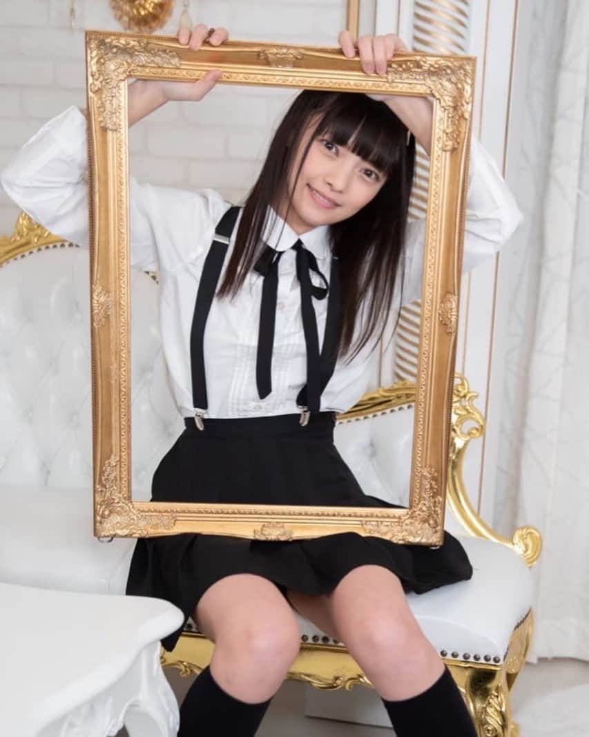 松山あおいのインスタグラム：「ひょっこりおねえさん」