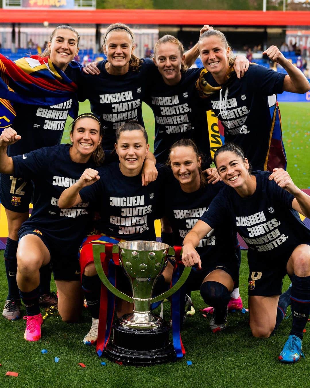 Caroline Graham Hansenさんのインスタグラム写真 - (Caroline Graham HansenInstagram)「Proud moment to win La Liga! 🏆🏆🏆🏆! #soyculé」5月1日 23時58分 - graham95