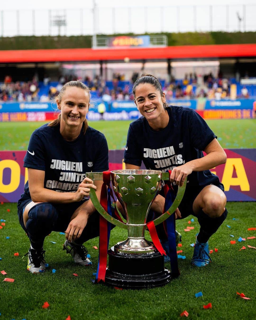 Caroline Graham Hansenのインスタグラム：「Proud moment to win La Liga! 🏆🏆🏆🏆! #soyculé」
