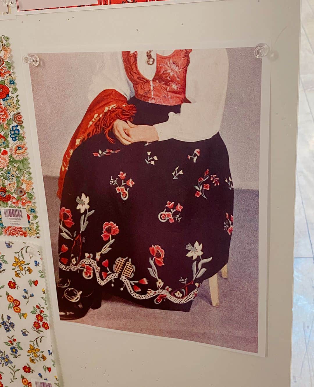 レフラーランドールのインスタグラム：「Happy Monday from our moodboard to yours #loefflerrandall」