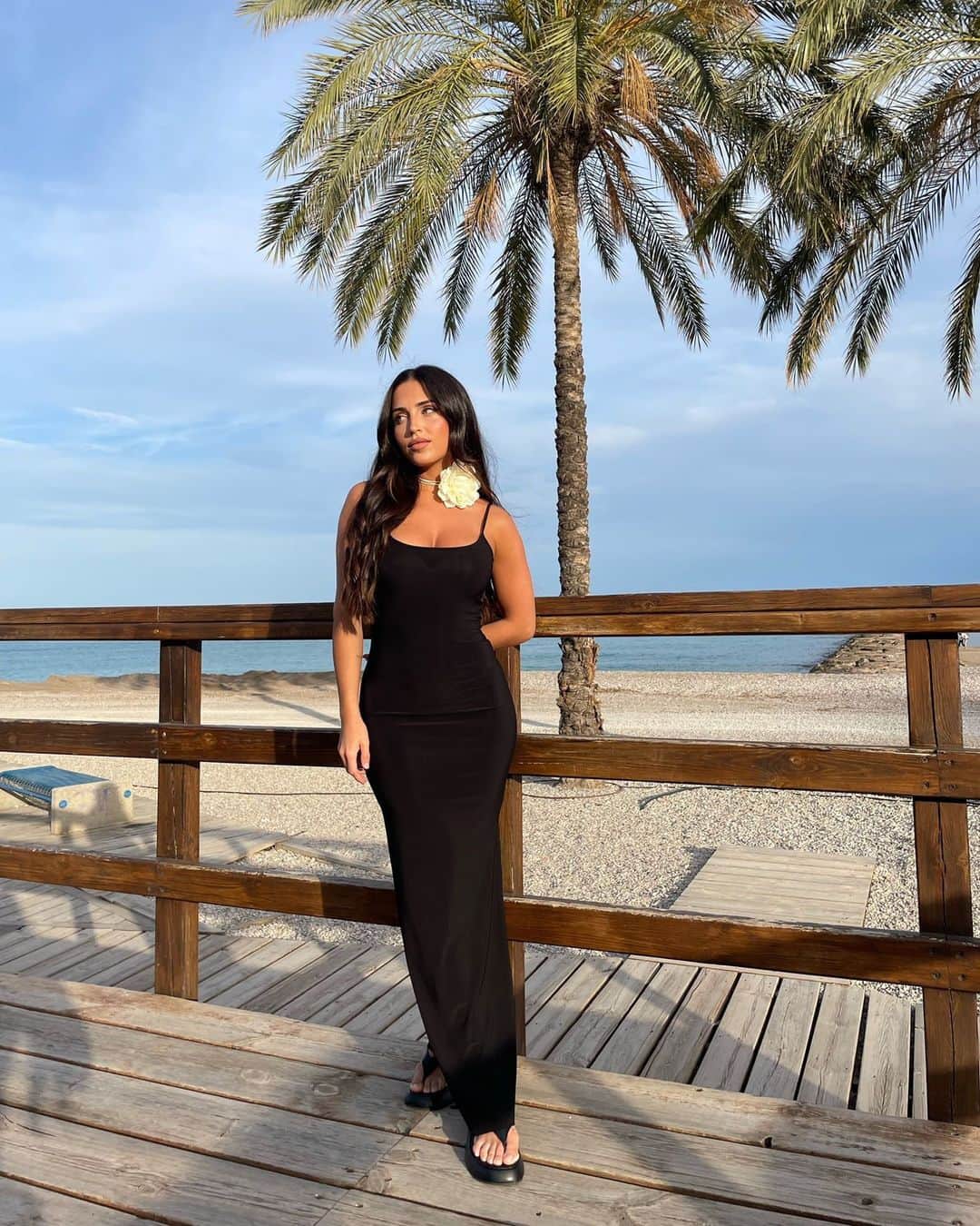 Stradivariusのインスタグラム：「Looking for the PERFECT BLACK DRESS? Our #stradilooks community have the answer for you. ❤️‍🔥」