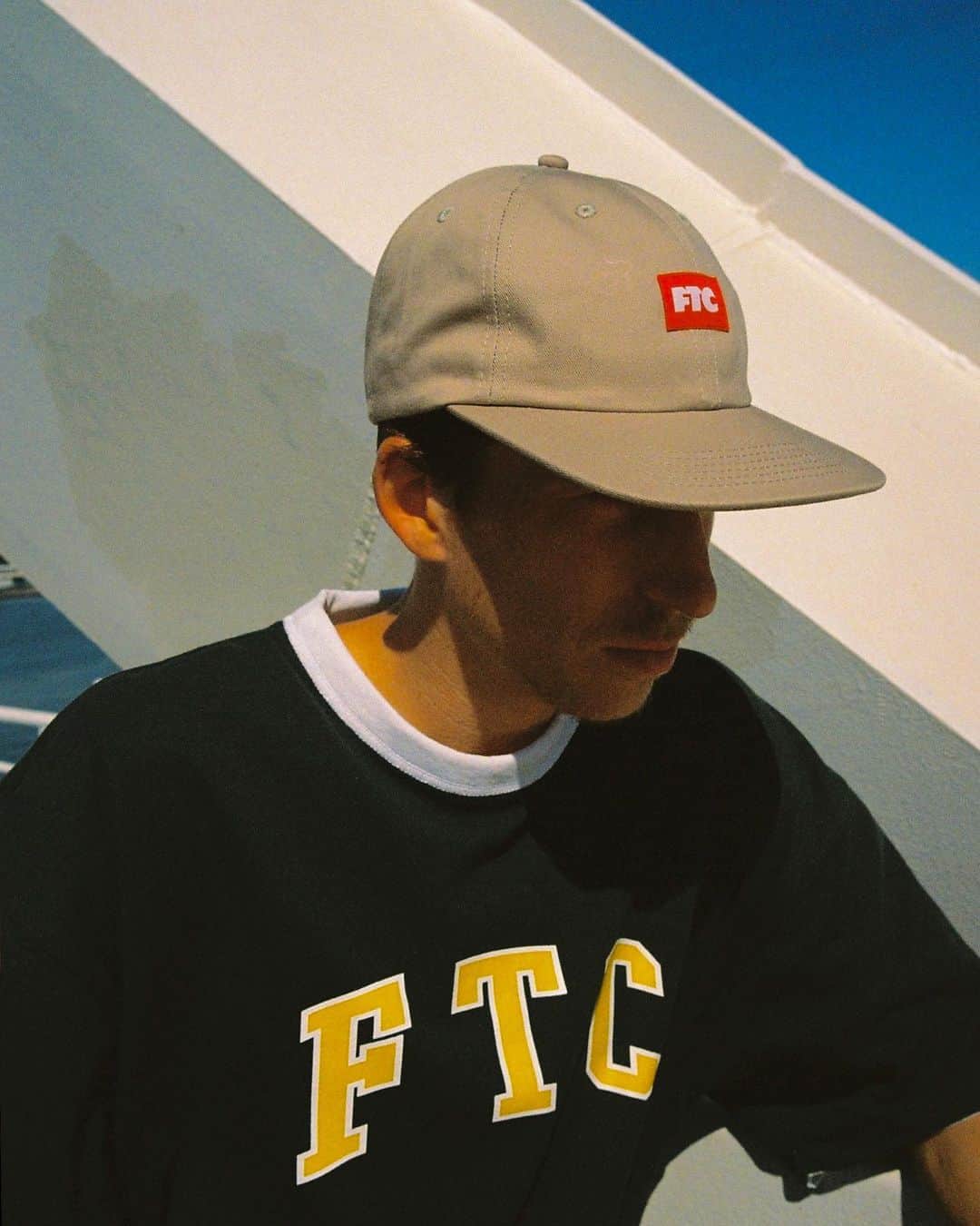 エフティーシーのインスタグラム：「FTC Summer Hats Releasing Online Thursday 5/04 at 10AM PST 🌆 Photos by @la_melancolia #ftc #ftcskateboarding #forthecity #ftcsanfrancisco #ftcjp #ftctokyo #ftcnagoya #ftcosaka #ftcspringsummer23」