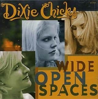 中村松江さんのインスタグラム写真 - (中村松江Instagram)「今日の一曲はThe Chicks(Dixie Chicks)で『Wide Open Spaces』です✨ アルバム「Wide Open Spaces」に収録。 ザ・チックスがディクシー・チックス時代の1998年にリリースしたアルバムのタイトル曲です✨ リード・ボーカルのナタリー・メインズの歌は本当に素晴らしいです🎶 (№1334) #歌舞伎　 #中村松江 #thechicks #dixiechicks #wideopenspaces」5月2日 8時16分 - matsue_nakamuraofficial