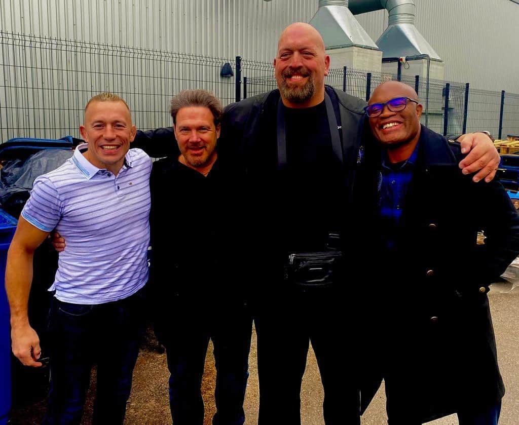 ジョルジュ・サンピエールのインスタグラム：「I consider myself very lucky to have the opportunity to meet and learn by exchanging with athletes that I find exceptional. Martial Art with Pro Wrestling @fortheloveofmma」