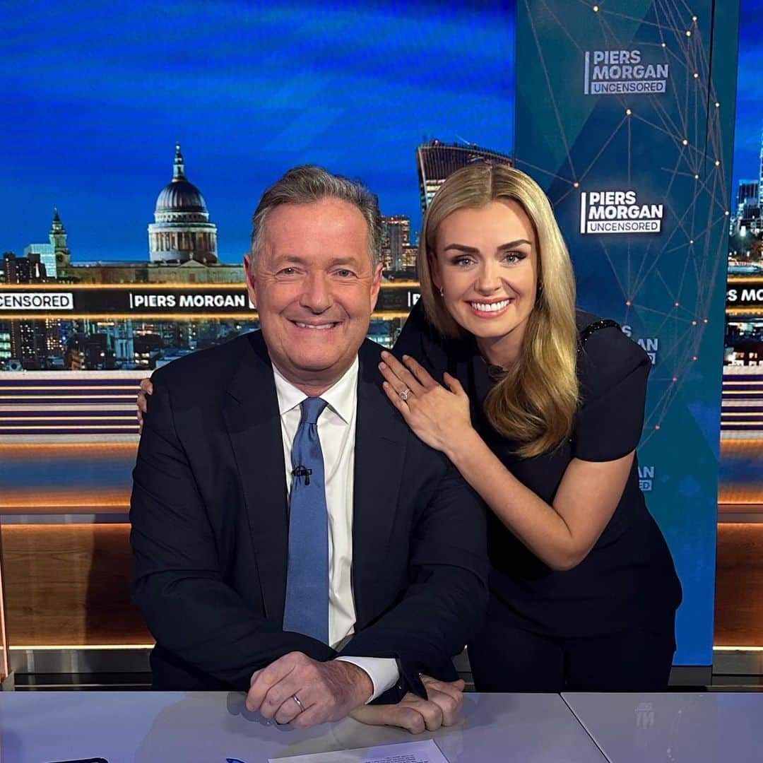キャサリン・ジェンキンスのインスタグラム：「Thank you to my mate & cheekiest man in television @piersmorgan for a fun, Coronation filled afternoon on @talktv I’ll be singing Piers out of his show every night this week with something to get you in the mood for the big weekend 🇬🇧👑🏴󠁧󠁢󠁷󠁬󠁳󠁿」