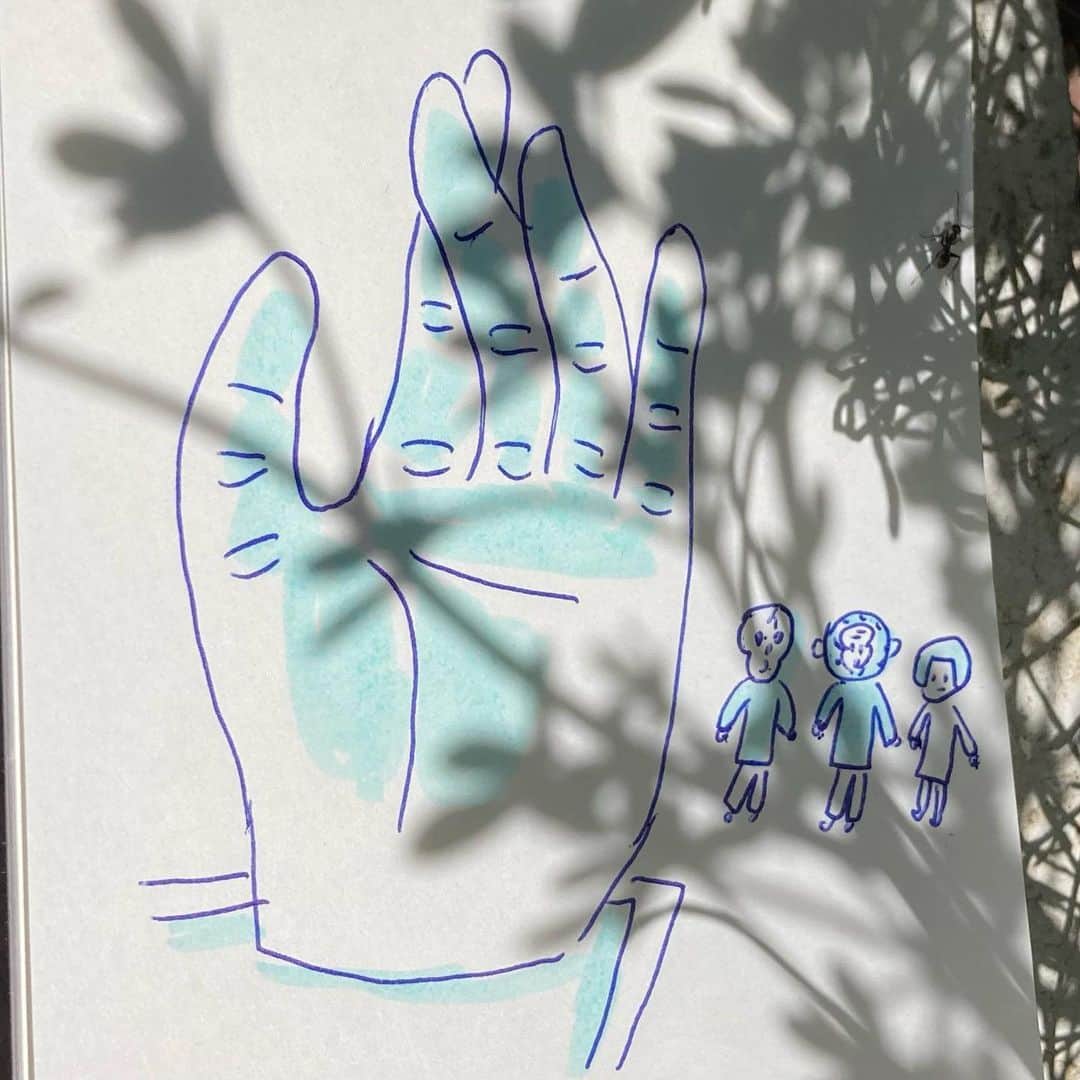 朝倉世界一さんのインスタグラム写真 - (朝倉世界一Instagram)「東福寺展で見た仏手。明兆さんの白衣観音図や五百羅漢図が見ごたえありました」5月2日 16時42分 - askura1
