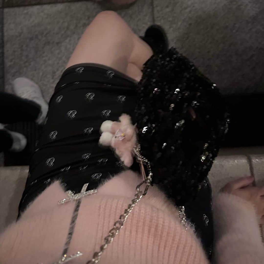 のインスタグラム：「夜に投稿しまふ」