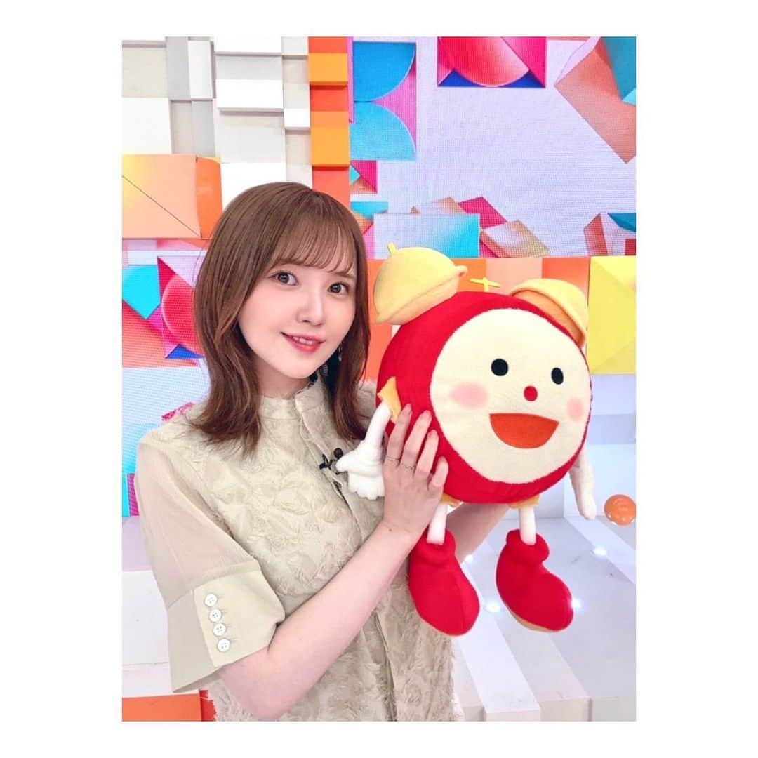 鬼頭明里さんのインスタグラム写真 - (鬼頭明里Instagram)「めざましテレビ⏰ 5月のマンスリーエンタメプレゼンター 初回放送ありがとうございました‼️✨ 初回からみなさんあたたかくて優しくてとっても楽しかったです☺️ 次回も楽しみ‼️ 来週以降は9日、22日、30日に出演させて頂きます⏰✨」5月2日 10時29分 - akarikito1016