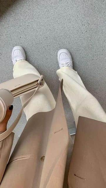 SHEINのインスタグラム：「@eurenatalmeida is haulllll about the trouser trend 👖  🔎4728642 10671490 8244337 3256225  #SHEIN #SHEINforAll #SHEINstyle #fashion #chic」