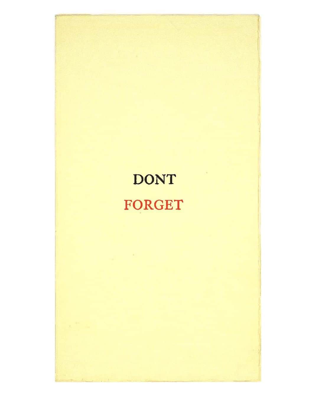 ブルックス ブラザーズさんのインスタグラム写真 - (ブルックス ブラザーズInstagram)「旅行やお出かけの際には持ち物を確認して、素敵なゴールデン（フリース）ウィークを🐑  1936年に発行されたブルックス ブラザーズの小冊子“Don’t Forget: When Going Away for the Weekend”より。  #BrooksBrothers #ブルックスブラザーズ  #ゴールデンウィーク」5月3日 11時05分 - brooksbrothersjapan