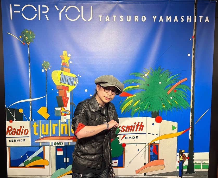 高橋匠のインスタグラム：「「TATSURO YAMASHITA CITY POP UP STORE FOR YOU」 行って来ました！ お優しい方々がダブったガチャの交換をして下さったおかげで無事にコンプリートする事が出来ました。感謝です！ 幸せな空間でした。  #山下達郎 #foryou」